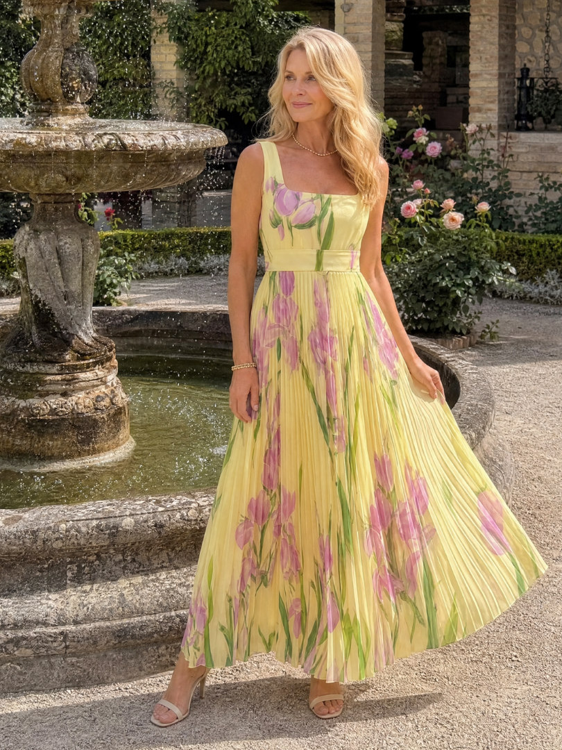 Lorraine | Tulip Print Pleated Dress