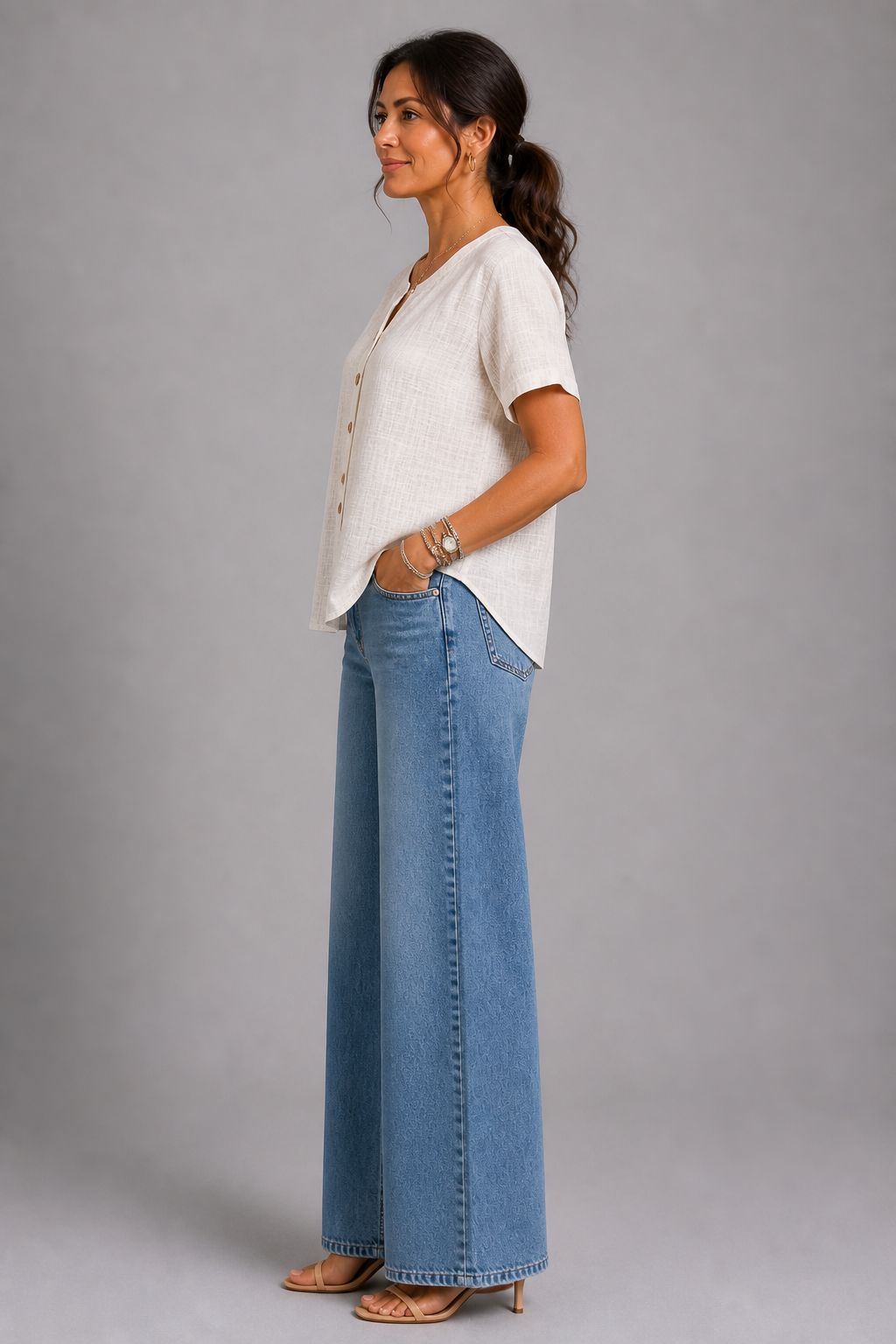 Mia | White Button Placket Top