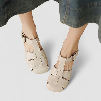Alexandra | Burgundy Cut-Out Mary Jane Shoes