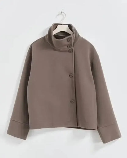 Camilla | High-Neck Button Jacket