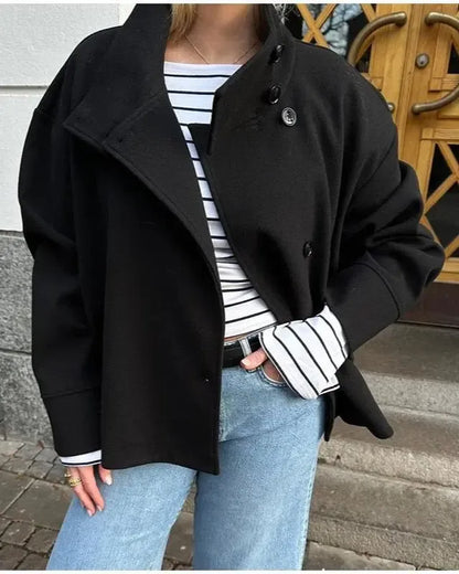 Camilla | High-Neck Button Jacket