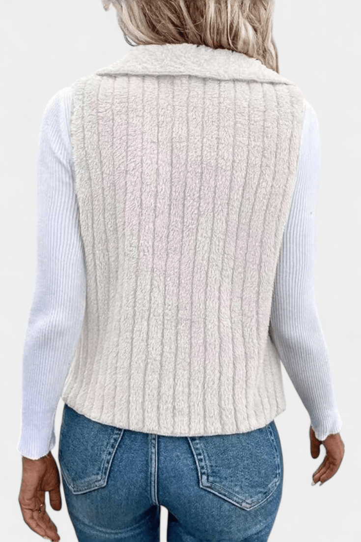 Clara | Cable-Knit Sleeveless Cardigan
