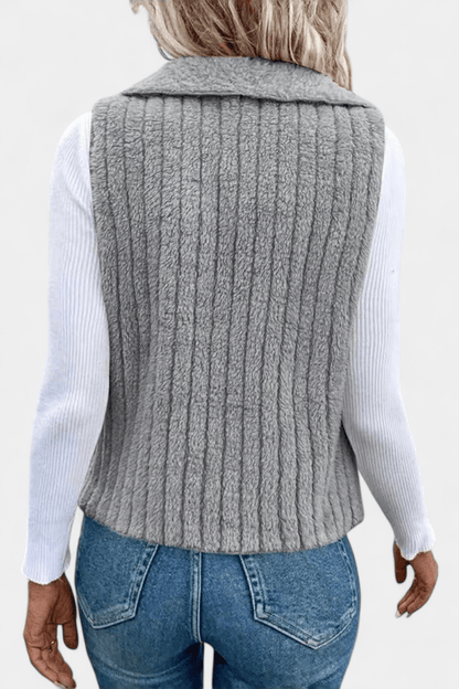 Clara | Cable-Knit Sleeveless Cardigan