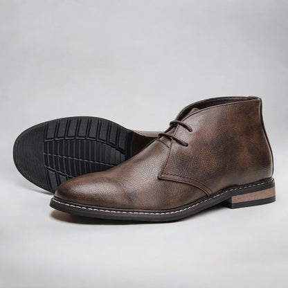 Duncan | Tan Chukka Boots