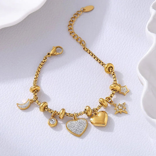 Cora | Heart Charm Bracelet