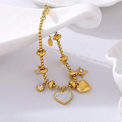 Cora | Heart Charm Bracelet