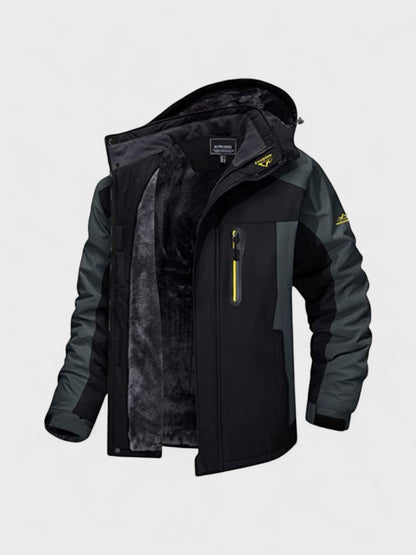 Finn | Green Hooded Outdoor Jacket