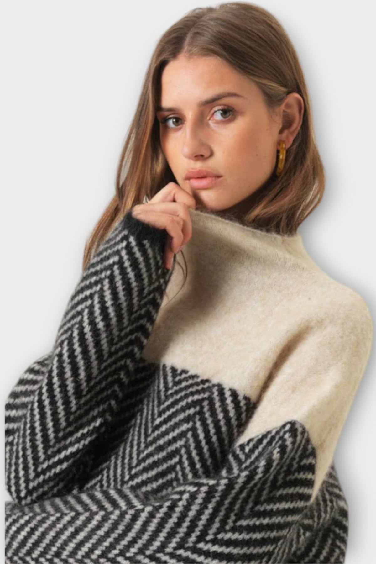 Freya | Camel Herringbone Jumper