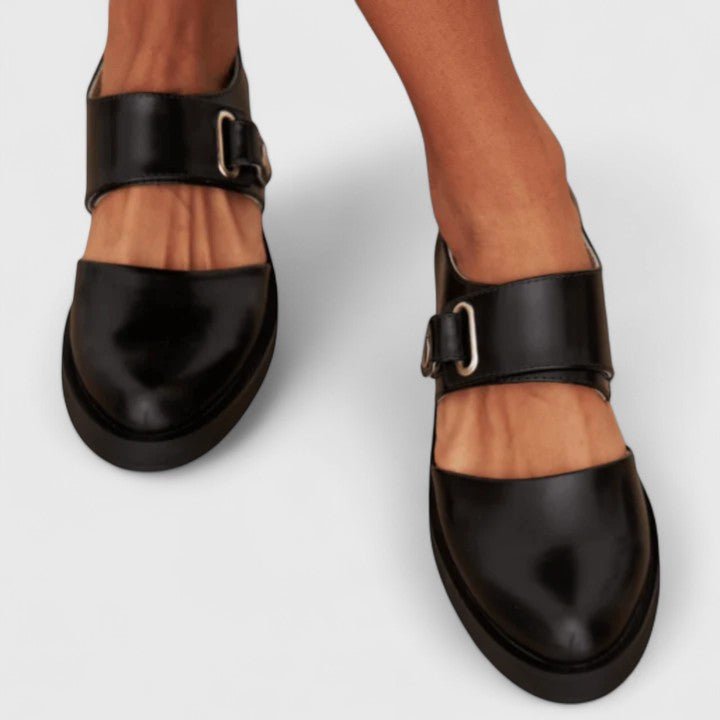 Freya | Black Cut-Out Mary Jane Shoes