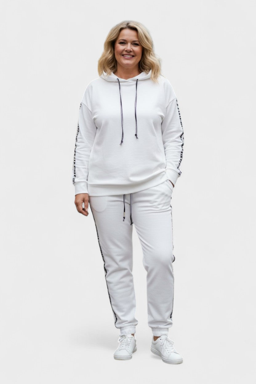 Freda | Hooded Sweatshirt & Jogger Set