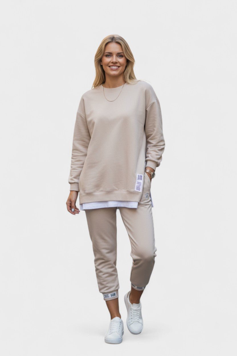 Freda | Layered Sweatshirt & Jogger Set