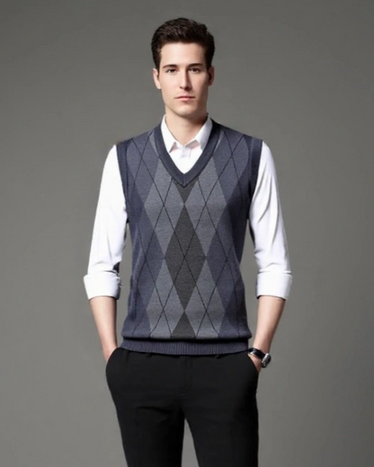 Jonah | Grey Argyle Sleeveless Jumper