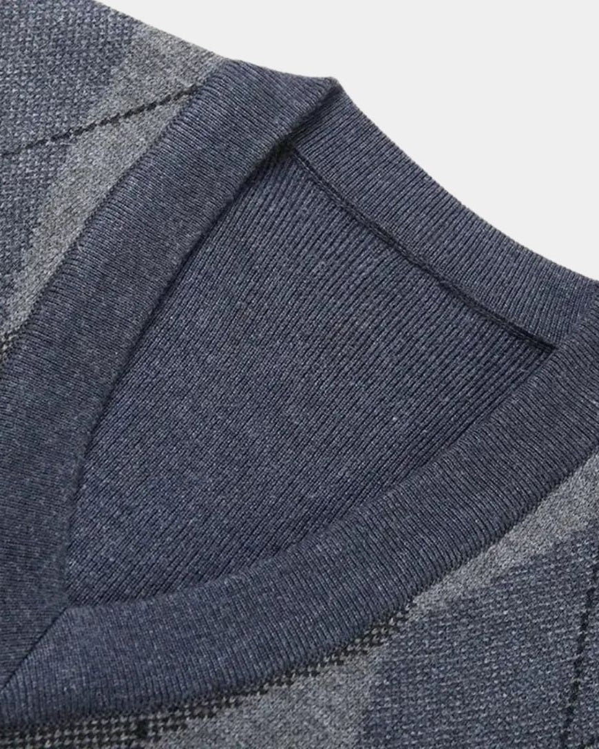 Jonah | Grey Argyle Sleeveless Jumper