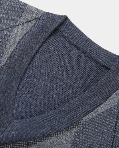 Jonah | Grey Argyle Sleeveless Jumper