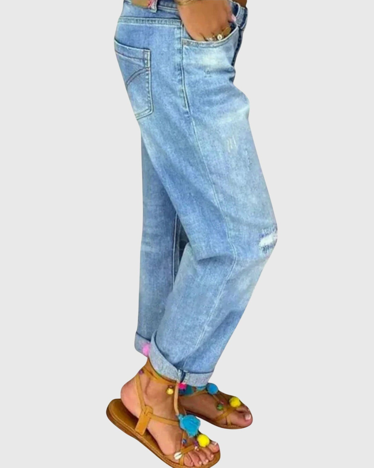Joy | Relaxed Light-Wash Jeans
