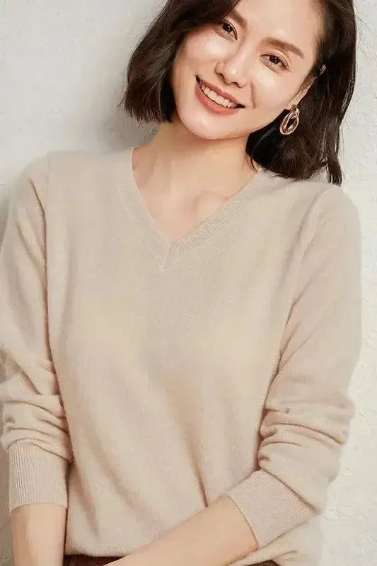Catrin | Red V-Neck Jumper