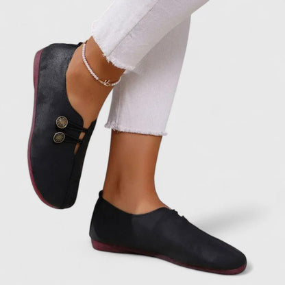 Clara | Beige Knot-Detail Loafers
