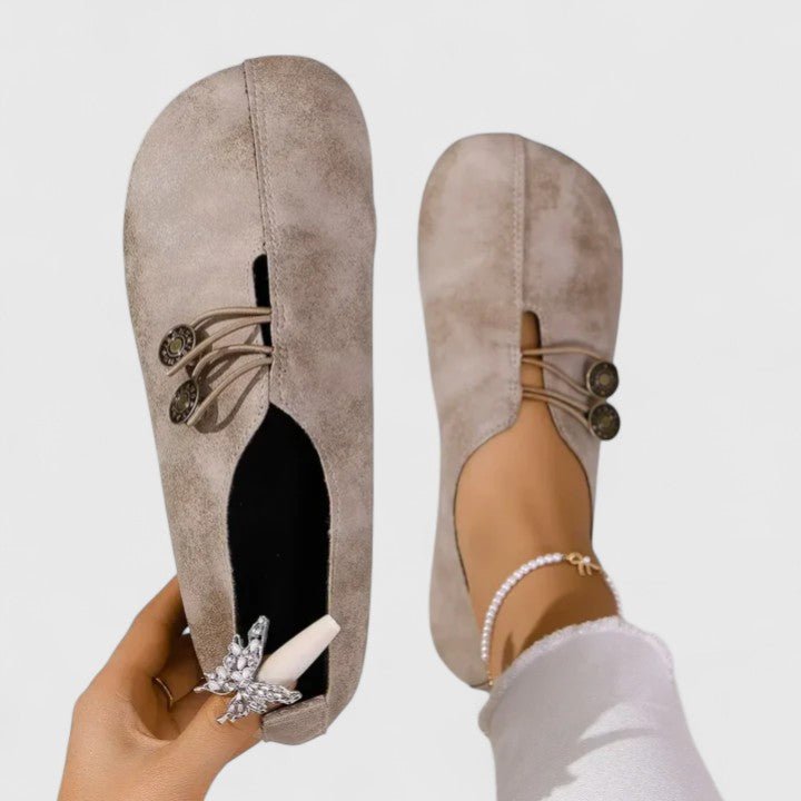 Clara | Beige Knot-Detail Loafers