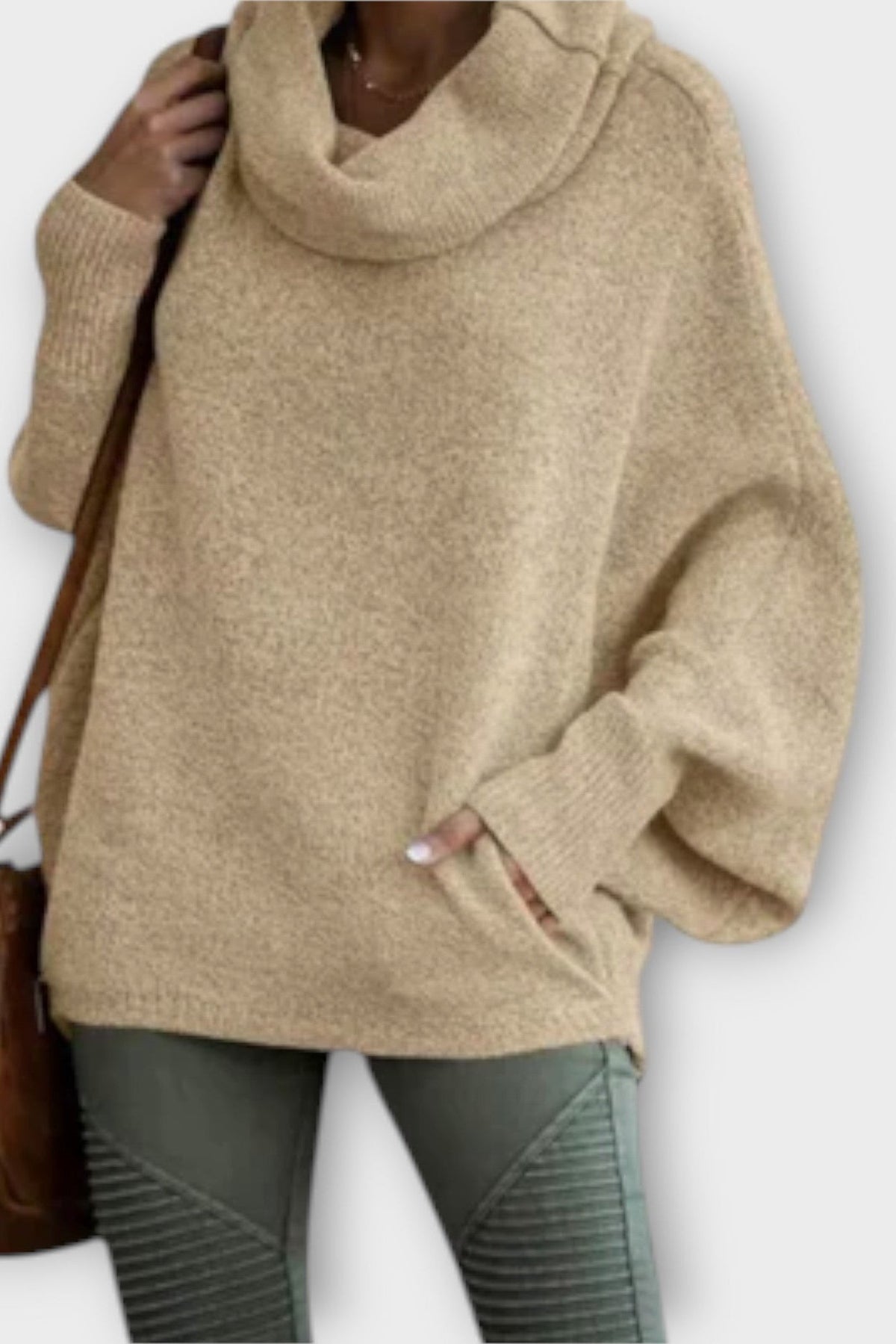 Olivia | Beige Relaxed Funnel-Neck Jumper