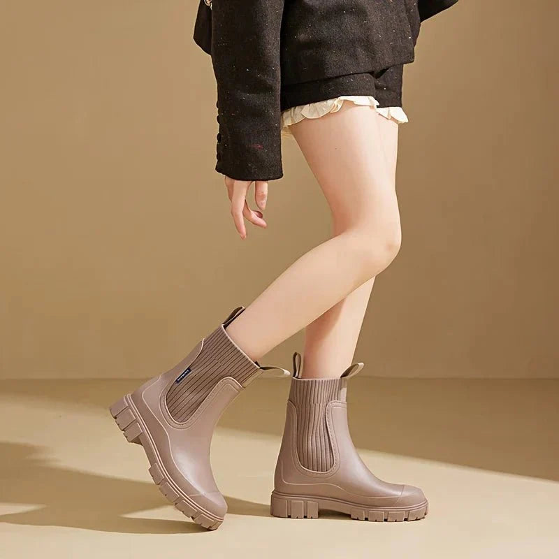 Luna | Black Chelsea Wellington Boots
