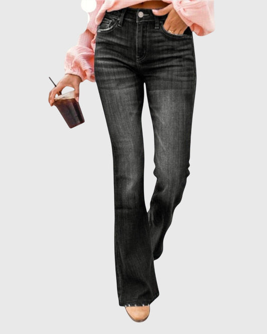 Maya | Black Straight-Leg Jeans