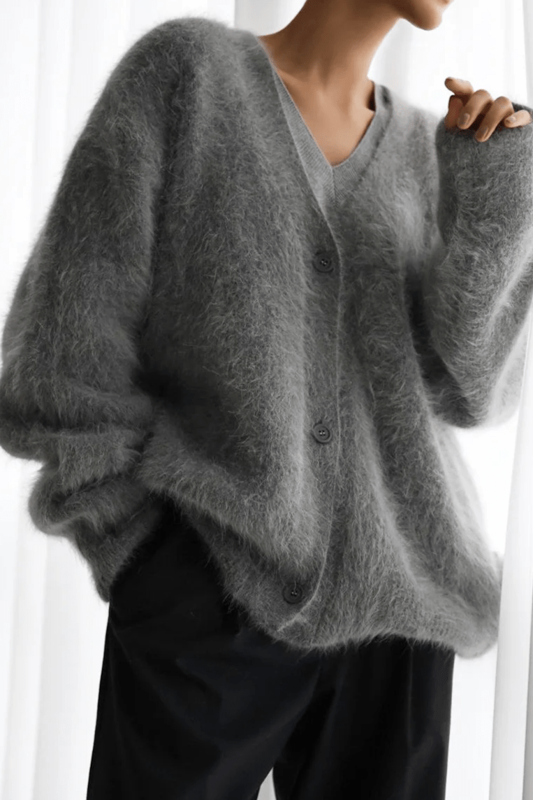 Melody | Soft Taupe V-Neck Cardigan