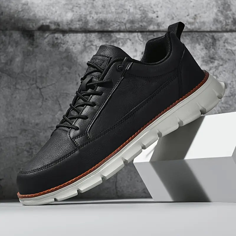 Marcus | Navy Casual Trainers