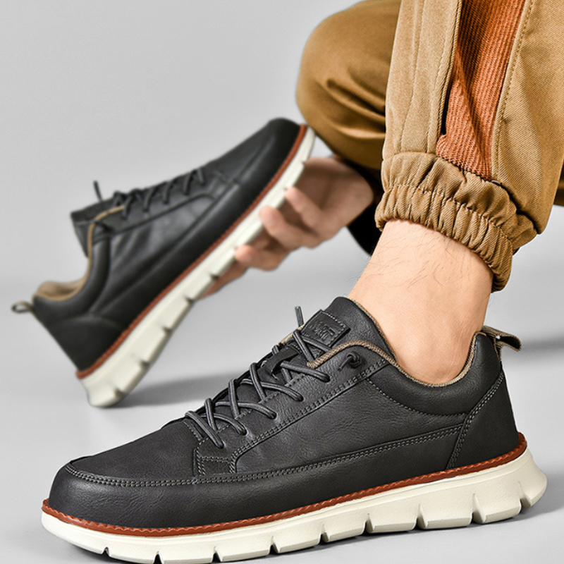 Marcus | Navy Casual Trainers