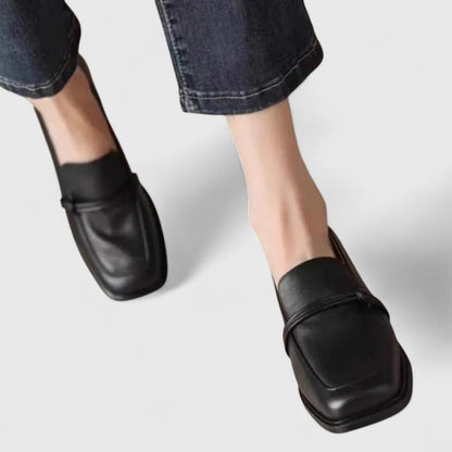 Mila | Black Block-Heel Loafers