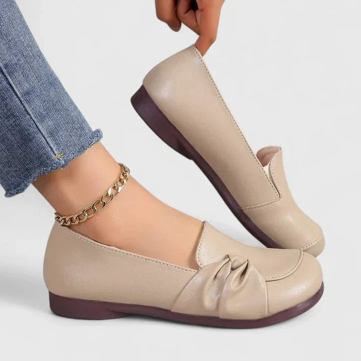 Petra | Beige Comfort Loafers