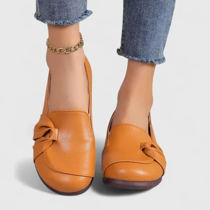Petra | Beige Comfort Loafers