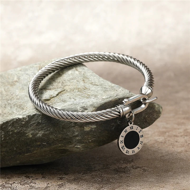 Jenny | Roman Numeral Charm Bangle