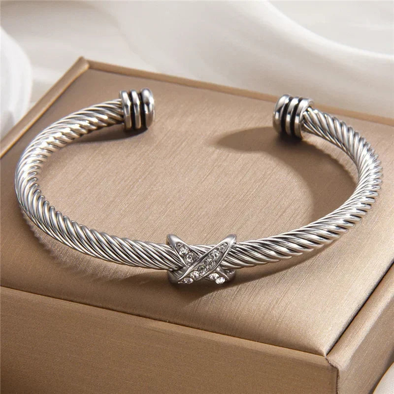 Lottie | Twisted Cable Cuff Bracelet