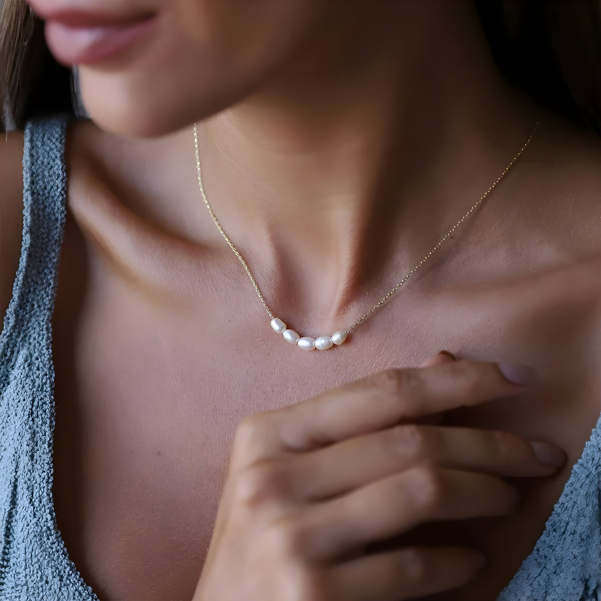 Peggy | Five Pearl Necklace