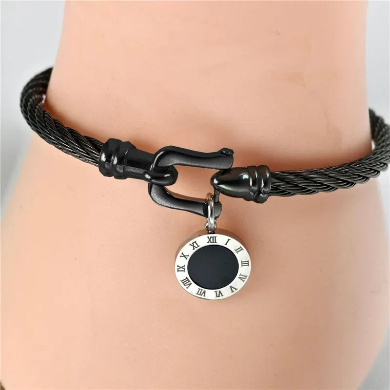 Jenny | Roman Numeral Charm Bangle