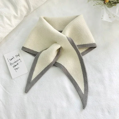 Victoria | Knitted Mini Scarf