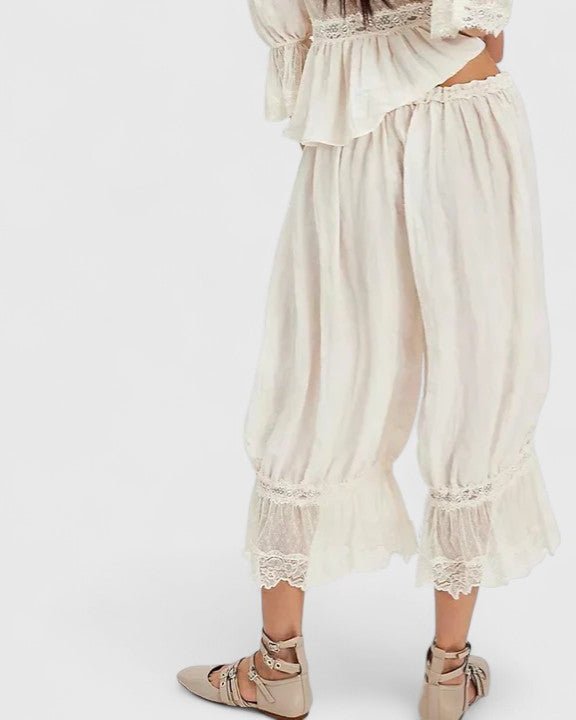 Cerys | Blush Lace-Trim Cropped Trousers