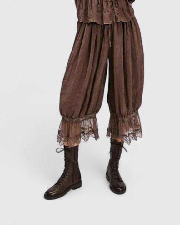 Cerys | Blush Lace-Trim Cropped Trousers