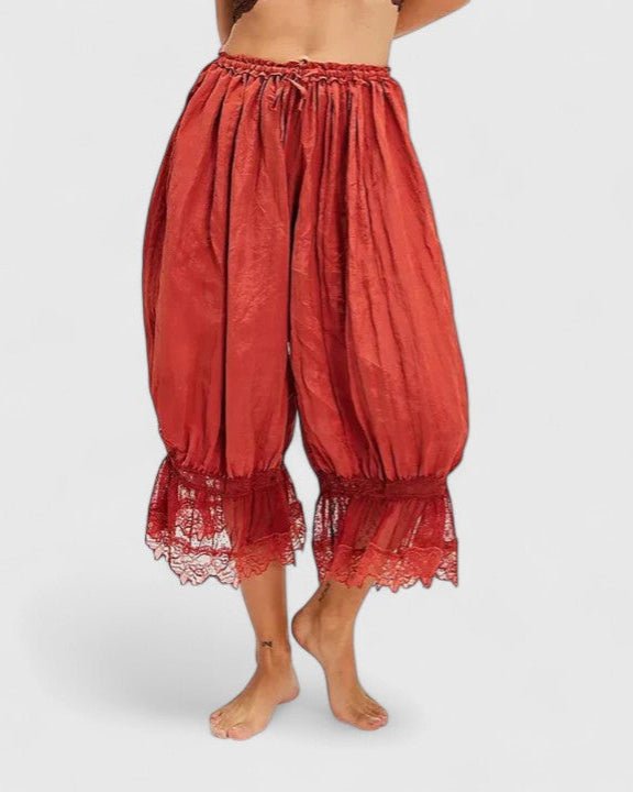 Cerys | Blush Lace-Trim Cropped Trousers