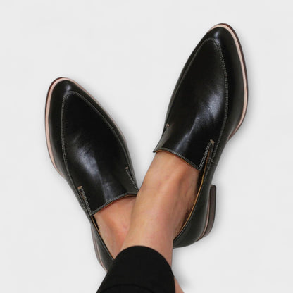 Susie | Black Pointed Loafers