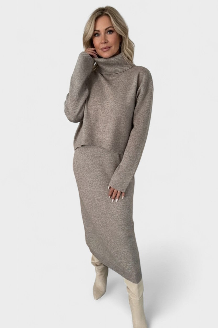 Tilly | Cowl-Neck Knit Top & Maxi Skirt Set