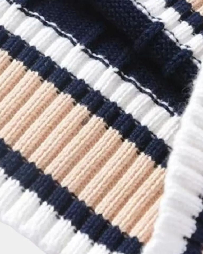 Tobias | Navy Sleeveless V-Neck Knit