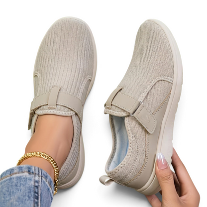 Amanda | Adjustable Wide-Fit Trainers